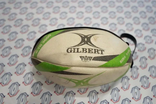 Trousse de toilette Gilbert vert recyclée