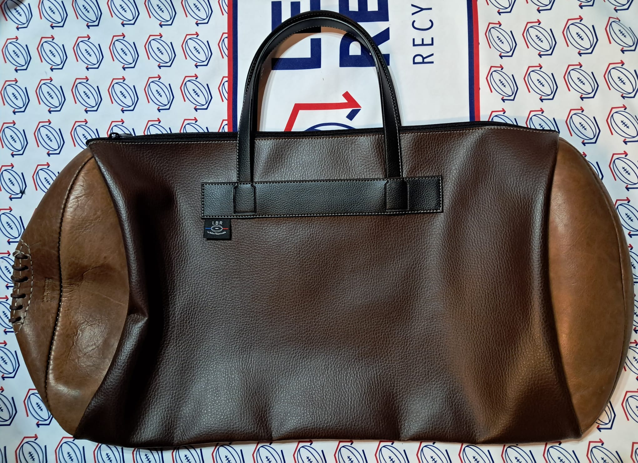 Sac de Sport MARRON - Ballon Vintage en cuir Sac de Sport MARRON - Ballon Vintage en cuir